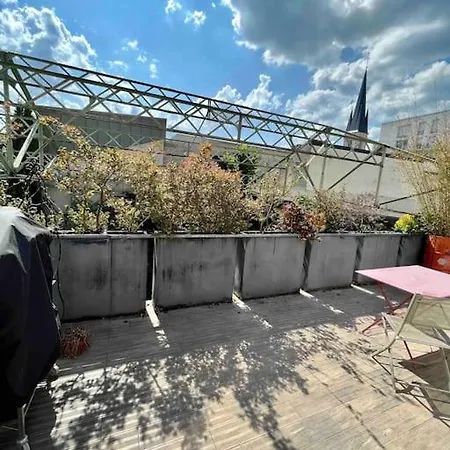 Rare ! Loft Atypique Centre-ville Parking Jardin Holiday home
